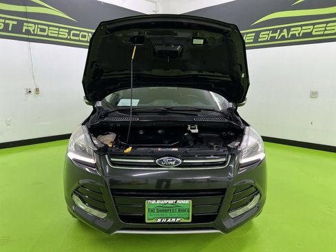 Used 2015 Ford Escape Titanium w/ Equipment Group 301A AWD/4WD image 4