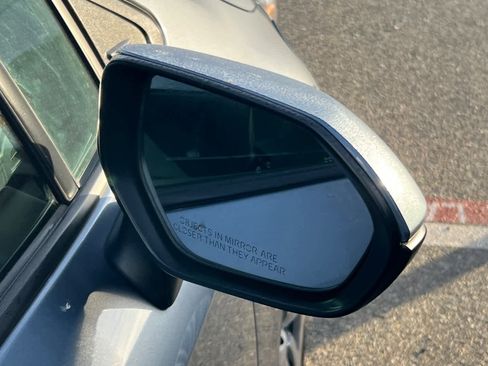 Used 2021 Toyota Corolla LE image 13