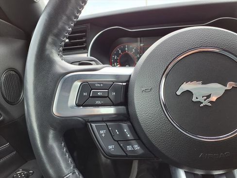 Used 2023 Ford Mustang GT Premium image 31