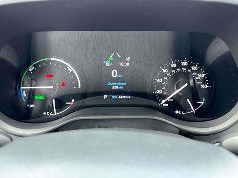 Used 2024 Toyota Sienna XSE FWD image 24