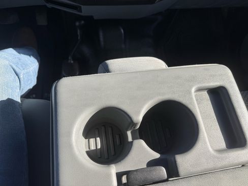 Used 2012 Ford F550 4x4 Crew Cab Super Duty w/ PWR Equipment Group image 16