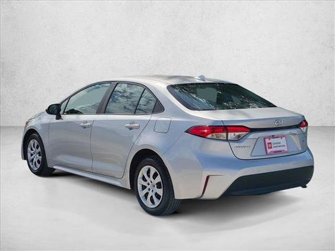 Used 2023 Toyota Corolla LE FWD image 7