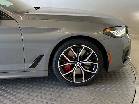 Certified 2023 BMW 540i xDrive w/ M Sport Package image 10