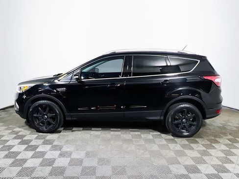 Used 2018 Ford Escape Titanium w/ Ford Safe & Smart Package AWD/4WD image 4