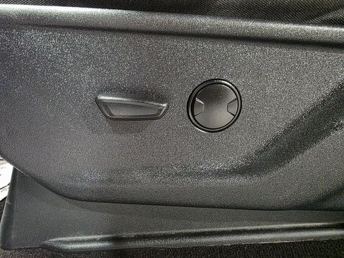 Used 2022 Ford F150 XLT image 18