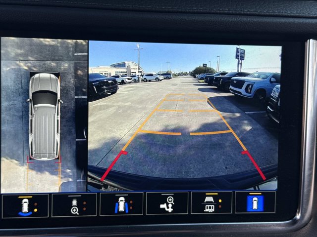 Used 2022 GMC Yukon XL Denali RWD image 27