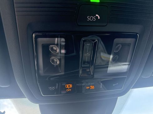 New 2025 Volkswagen GTI SE image 37