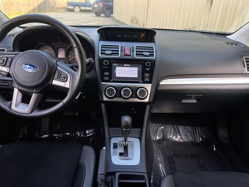 Used 2017 Subaru Crosstrek 2.0i Premium w/ Popular Package #2 image 15