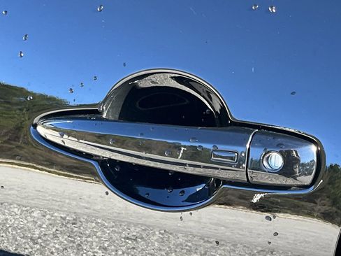 Certified 2025 Nissan Sentra SR image 27