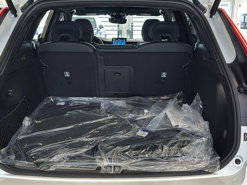 New 2026 Volvo XC60 T8 Ultra w/ Climate Package AWD/4WD image 29