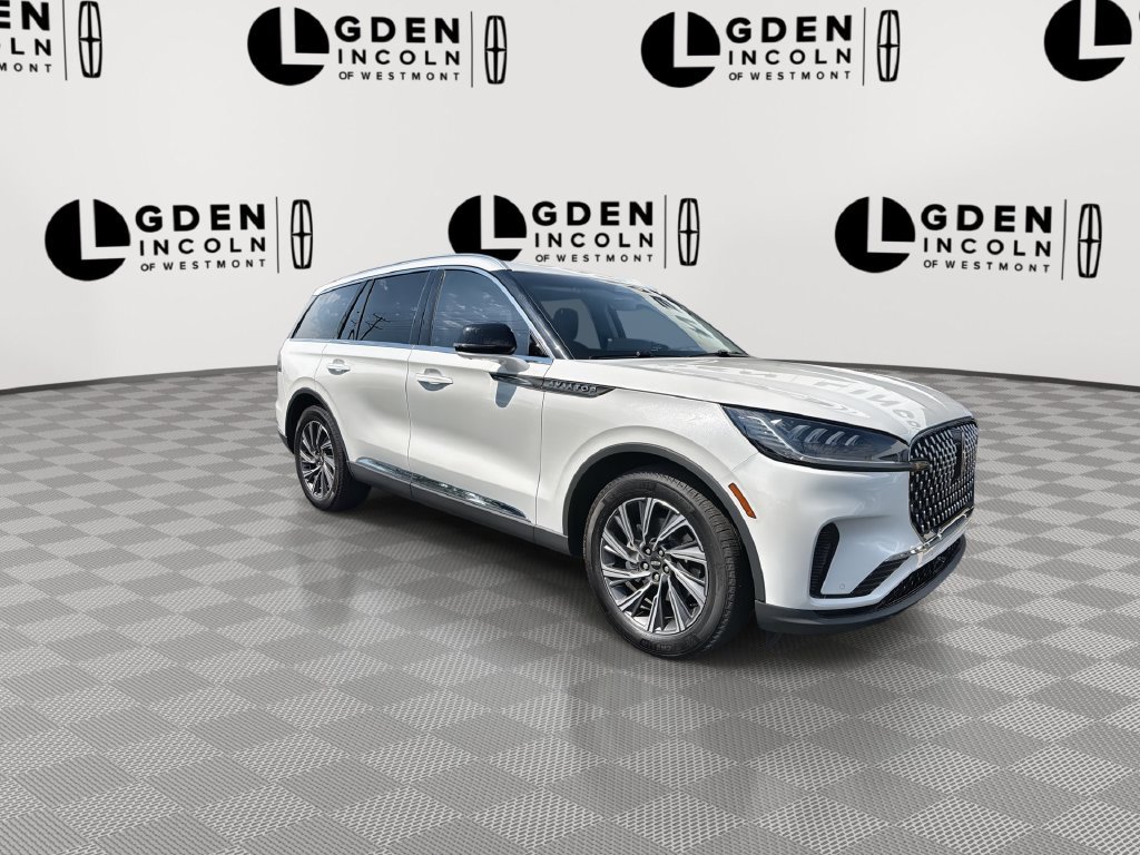 Used 2025 Lincoln Aviator 2WD w/ Equipment Group 101A image 2