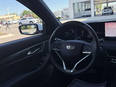 Certified 2026 Cadillac CT5 V AWD/4WD image 33