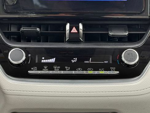 Certified 2025 Toyota Corolla Cross L AWD/4WD image 23