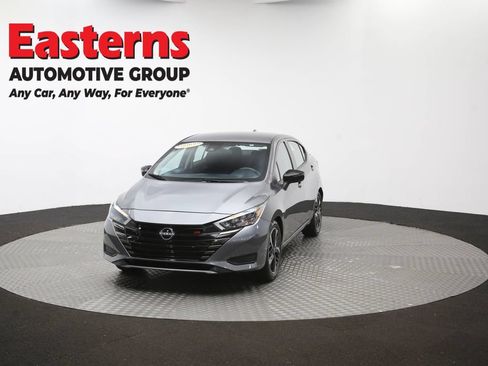 Used 2024 Nissan Versa SR FWD image 54
