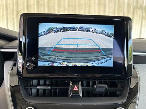 Used 2026 Toyota Corolla LE FWD image 25