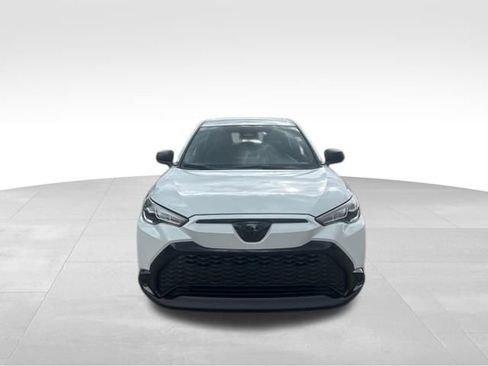 Used 2025 Toyota Corolla Cross AWD Hybrid image 8