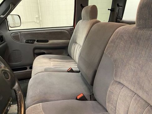 Used 1997 Dodge Ram 1500 Truck 4x4 Club Cab image 16