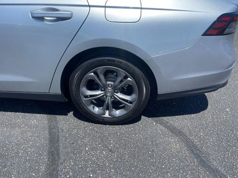 Used 2024 Honda Accord EX image 5