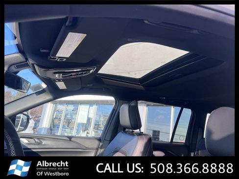 New 2025 Jeep Grand Cherokee Altitude image 25