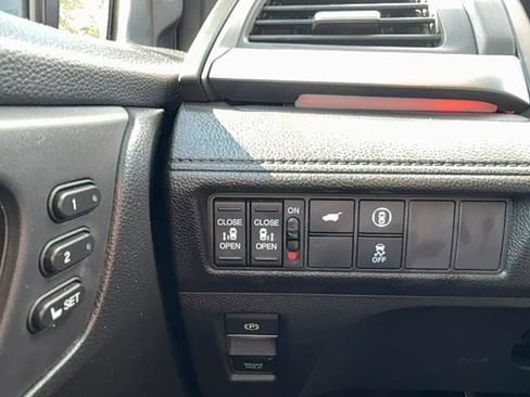 Used 2024 Honda Odyssey Sport image 20