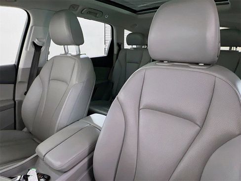 Used 2019 Audi Q7 3.0T Prestige w/ Prestige Package image 11