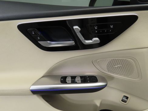 Certified 2022 Mercedes-Benz C 300 Sedan image 23