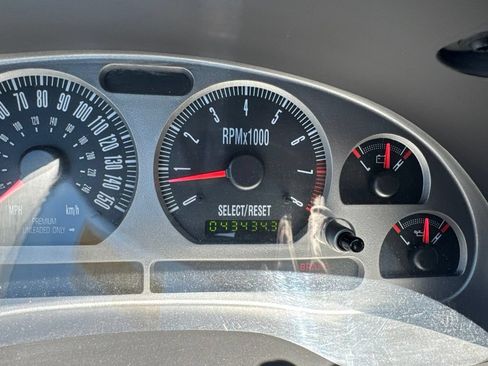 Used 2004 Ford Mustang Mach 1 RWD image 17