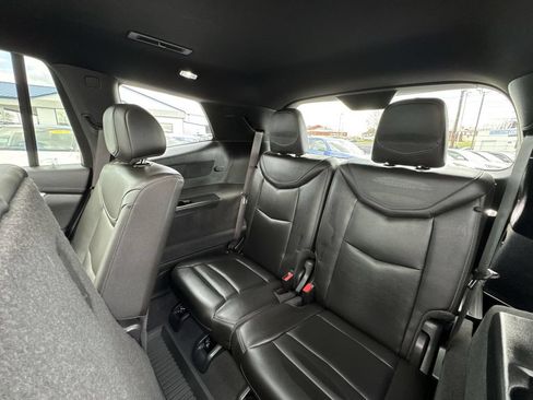 Used 2024 Cadillac XT6 Luxury w/ LPO, Floor Liner Package AWD/4WD image 24