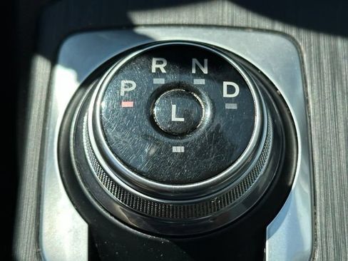 Used 2021 Ford Escape SE FWD image 39