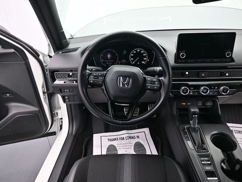 Used 2024 Honda Civic Sport image 23