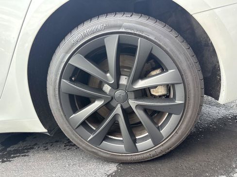 Used 2023 Tesla Model 3 Standard Range RWD image 27