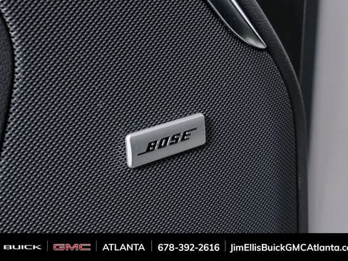 Used 2022 GMC Yukon Denali image 7