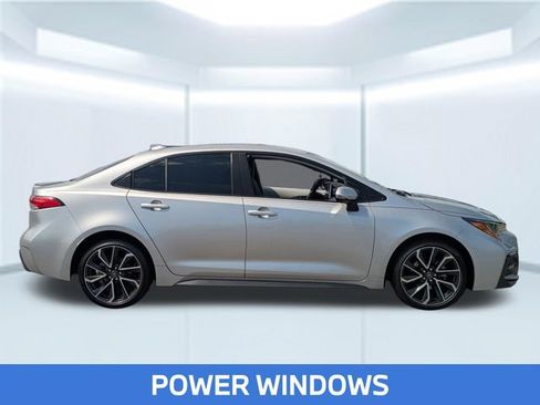 Used 2020 Toyota Corolla SE FWD image 8