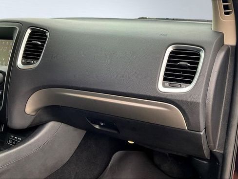 Used 2020 Dodge Durango SXT w/ 3rd Row Seating Group image 28