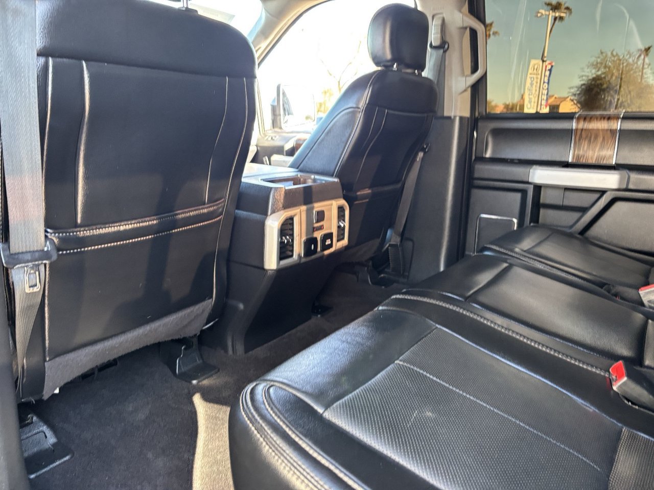 Used 2019 Ford F150 Lariat w/ Equipment Group 502A Luxury AWD/4WD image 15