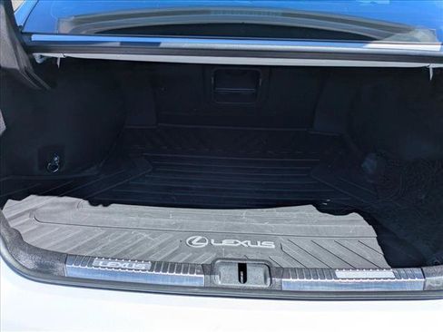 Used 2024 Lexus ES 300h w/ Accessory Package (Z2) FWD image 6