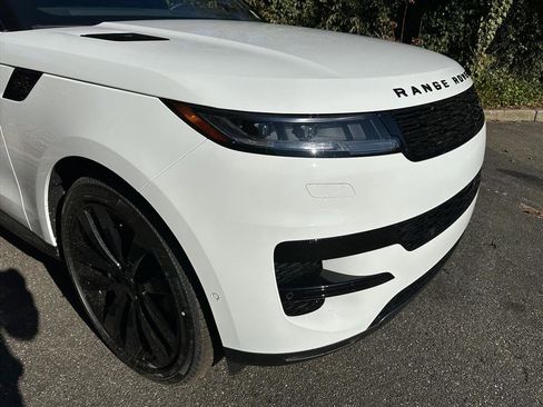 New 2026 Land Rover Range Rover Sport SE image 6