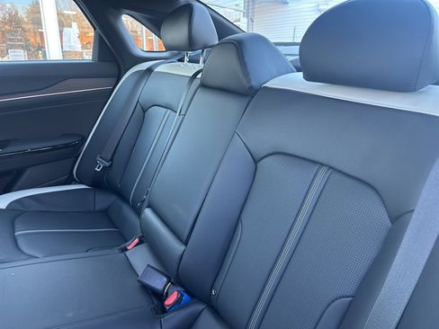 Used 2025 Kia K5 GT-Line w/ GT-Line Premium Package image 13