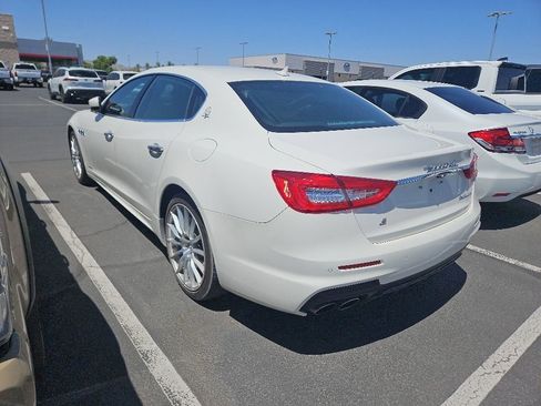 Used 2018 Maserati Quattroporte S GranSport RWD image 2