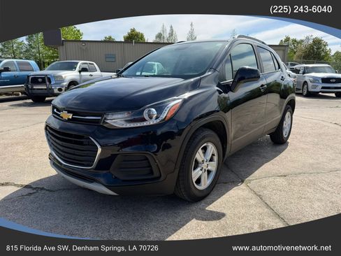 Used 2022 Chevrolet Trax LT w/ Driver Confidence Package image 1