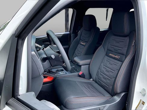 New 2026 Nissan Frontier PRO-4X AWD/4WD image 9