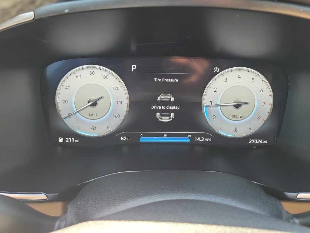 Used 2022 Hyundai Santa Fe Calligraphy AWD/4WD image 13