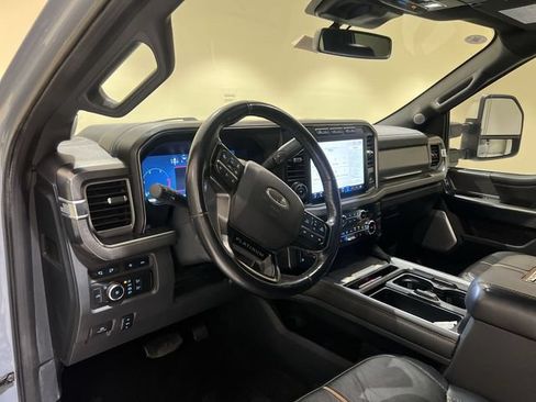 Certified 2024 Ford F350 Platinum w/ Tremor Off-Road Package AWD/4WD image 9