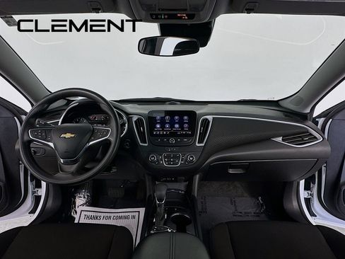 Used 2024 Chevrolet Malibu LT FWD image 12