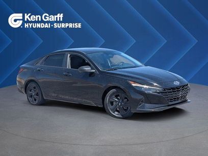 Used 2022 Hyundai Elantra SEL w/ Preferred Accessory Package