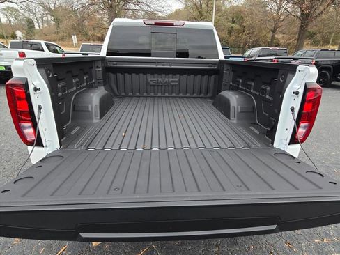 New 2026 GMC Sierra 1500 Elevation w/ Elevation Premium Package image 10