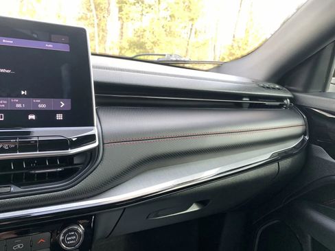 Used 2023 Jeep Compass Trailhawk image 17