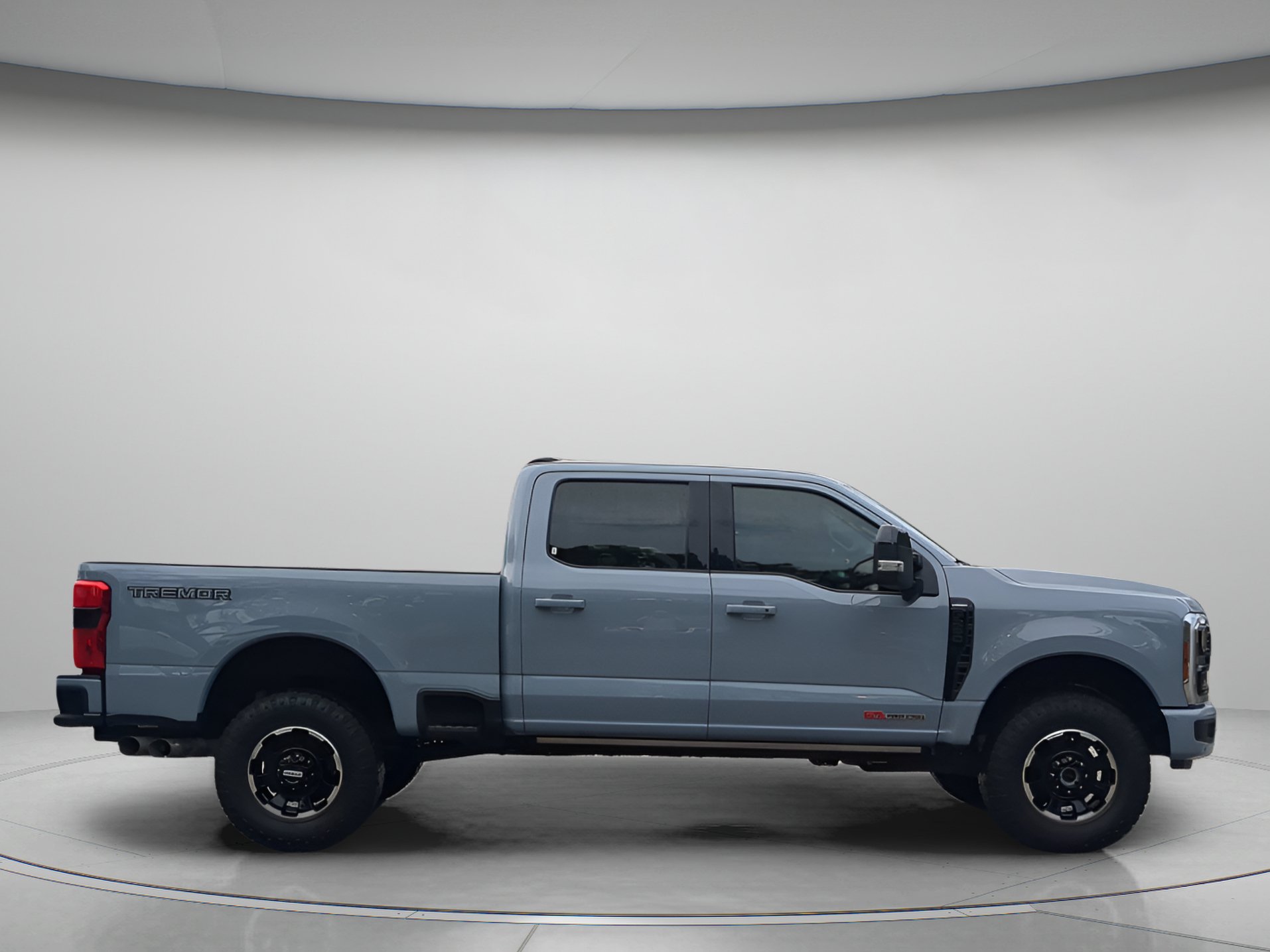 Used 2025 Ford F250 Lariat w/ Lariat Ultimate Package AWD/4WD image 39