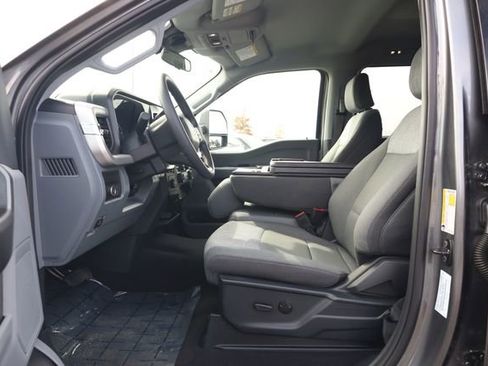 Used 2025 Ford F250 XLT w/ FX4 Off-Road Package image 10