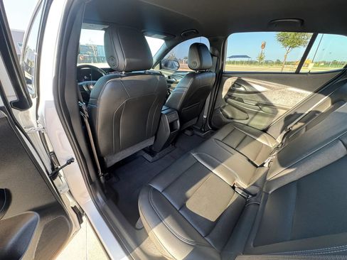 Used 2024 Buick Envista Sport Touring w/ Convenience I Package FWD image 32